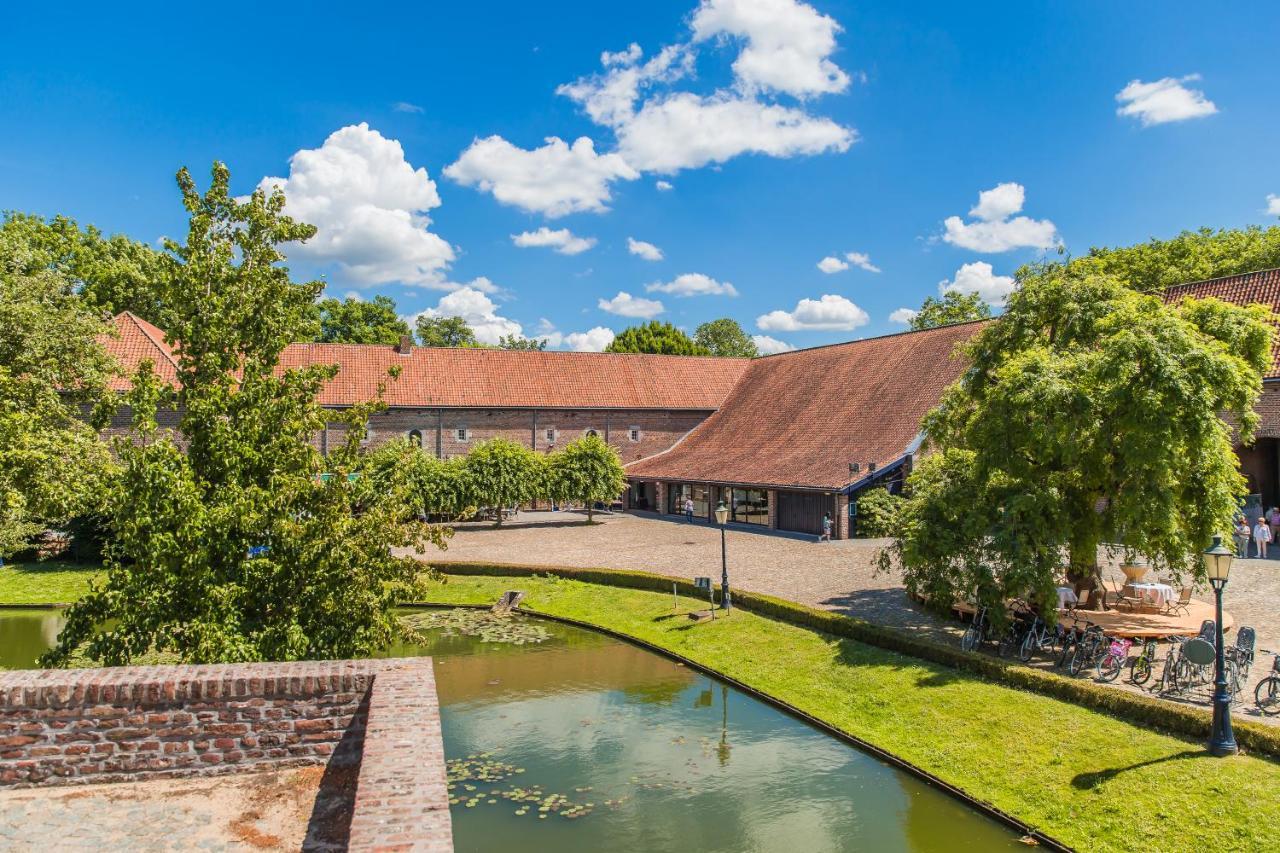 Landgoed Kasteel Limbricht Bed & Breakfast エクステリア 写真