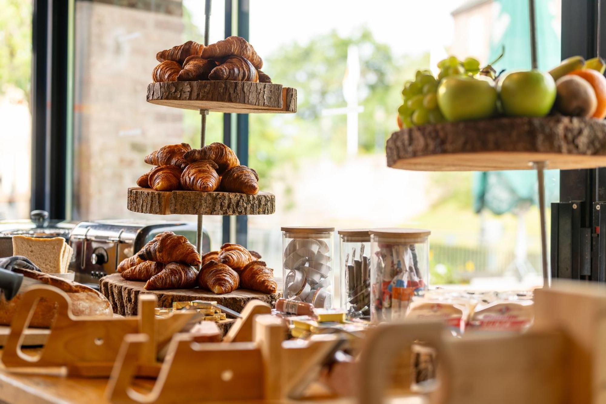 Landgoed Kasteel Limbricht Bed & Breakfast エクステリア 写真